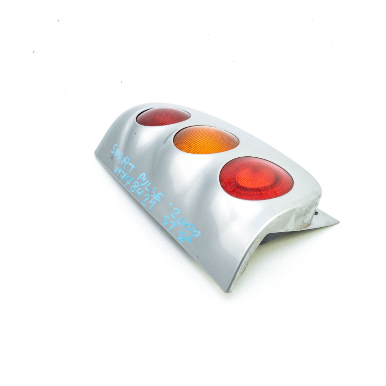 Lampa Stop Spate / Tripla Smart Fortwo (450) 1998-2007 0.7 (450.352, 450.332) Benzina Stanga 0001959V002 Bosch