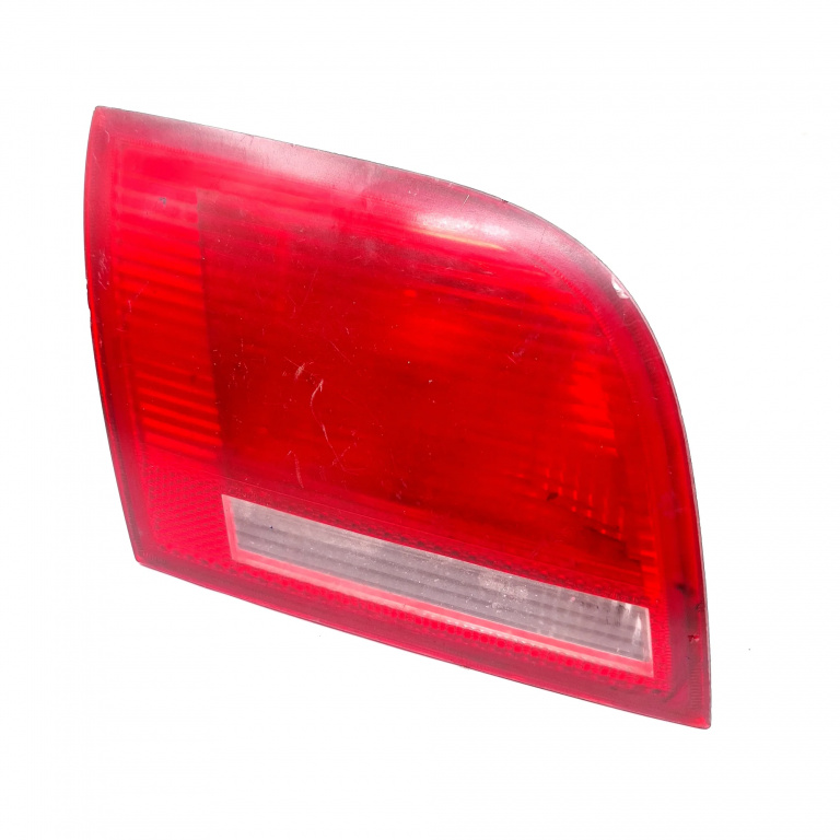 Lampa Stop Spate / Tripla Stanga Audi A3 (8P) 2003-2013 Haion 8P4945093B, 8P4945257A