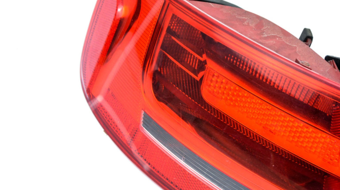 Lampa Stop Spate / Tripla Stanga Audi A4 B8 (8K) 2007 - 2015 Motorina 8K5945095D