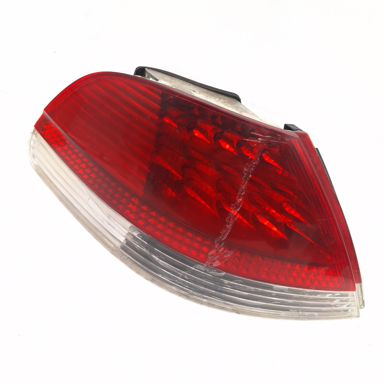 Lampa Stop Spate / Tripla Stanga Bmw 7 (E65, E66, E67) 2001-2008 Caroserie