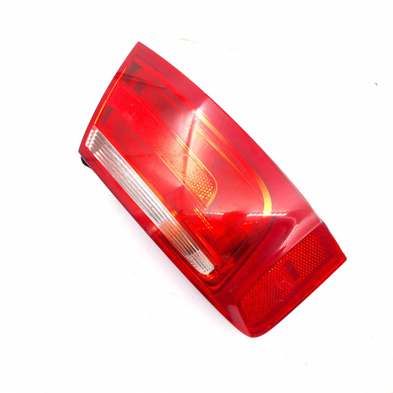 Lampa Stop Spate / Tripla Stanga,caroserie Audi A5 (8T3, 8F7, 8TA) 2007 - 2016 Motorina 8T0945095, 8T0 945 095, AU484