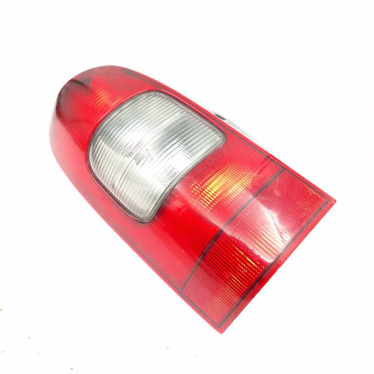 Lampa Stop Spate / Tripla Stanga,caroserie Opel SINTRA 1996 - 1999 10313113, EURO10313113, 10313115, USA 10313115, USA10313115