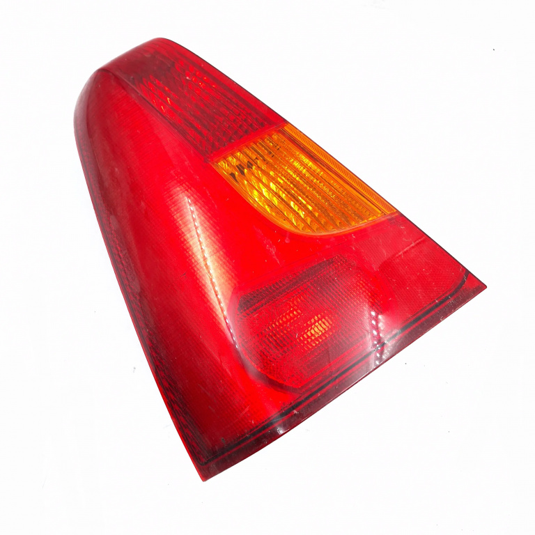 Lampa Stop Spate / Tripla Stanga Dacia Logan (Ls) 2004-2012 89030065, 8200211020, 62420802