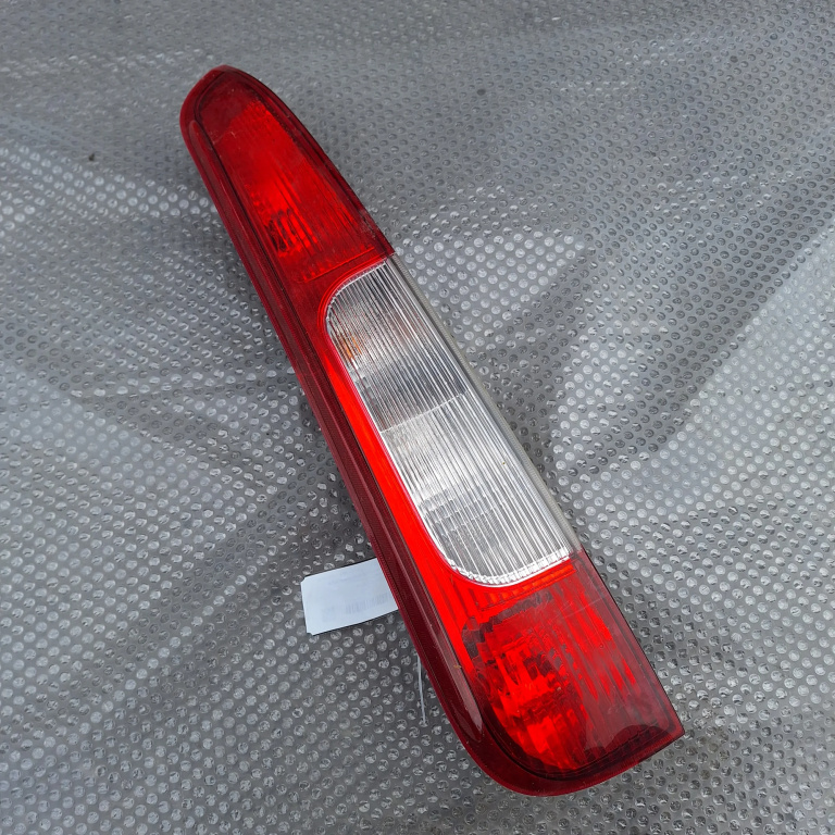 Lampa Stop Spate / Tripla Stanga Ford C-Max 1 2003-2010 1.6 Tdci G8Db Motorina 3M5113A603Aa, 2Sk008723, 158957