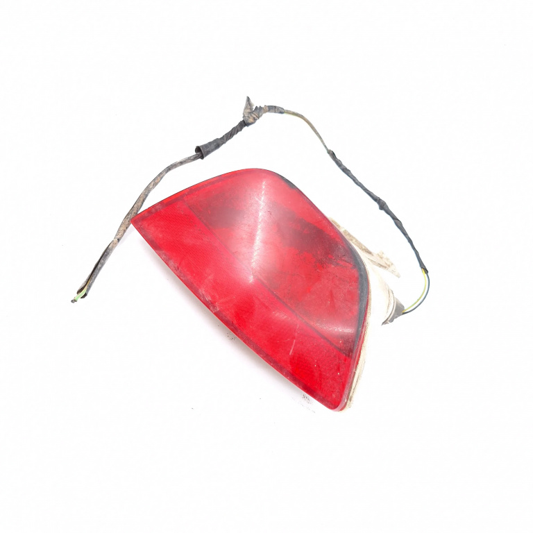 Lampa Stop Spate / Tripla Stanga Ford Focus Mk 1 1998-2004 Bara Spate 1M5115K273A, 1M5115501A