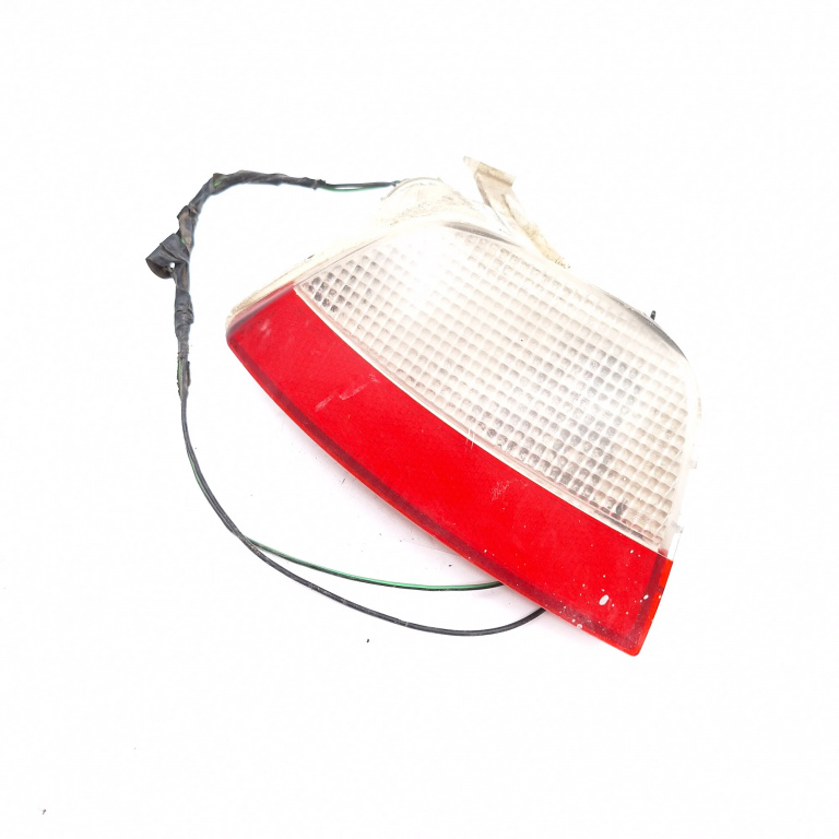 Lampa Stop Spate / Tripla Stanga Ford Focus Mk 1 1998-2004 Bara Spate 1M5115K273A, 1M5115501A