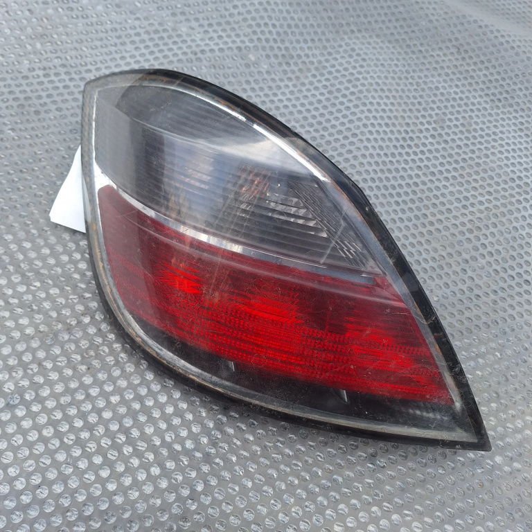 Lampa Stop Spate / Tripla Stanga Opel Astra H 2004-2012 1.3 Cdti Z 13 Dth Motorina