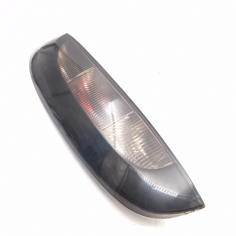 Lampa Stop Spate / Tripla Stanga Opel Corsa C 2000-2006 Caroserie