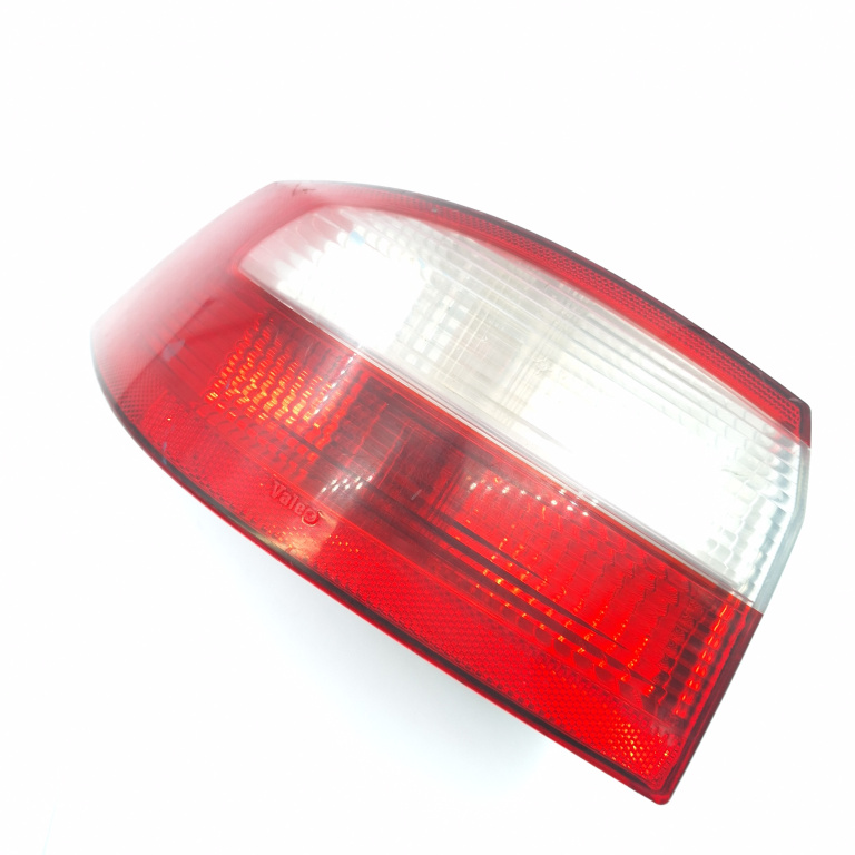 Lampa Stop Spate / Tripla Stanga Renault LAGUNA 2 2001 - 2007 8200002473