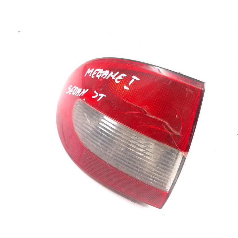 Lampa Stop Spate / Tripla Stanga Renault Megane 1 1995-2002 7700428058
