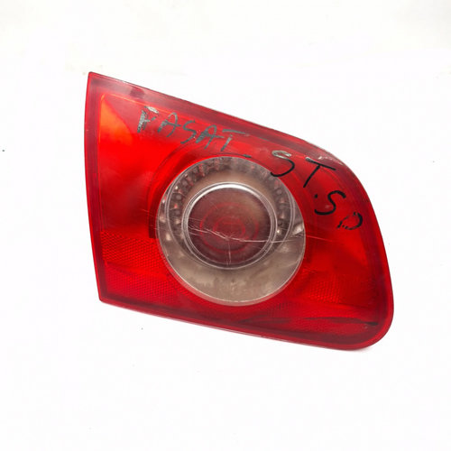 Lampa Stop Spate / Tripla Stanga VW PASSAT B6 2005 - 2010 27449002, 1K6945259, 27.44.90.02
