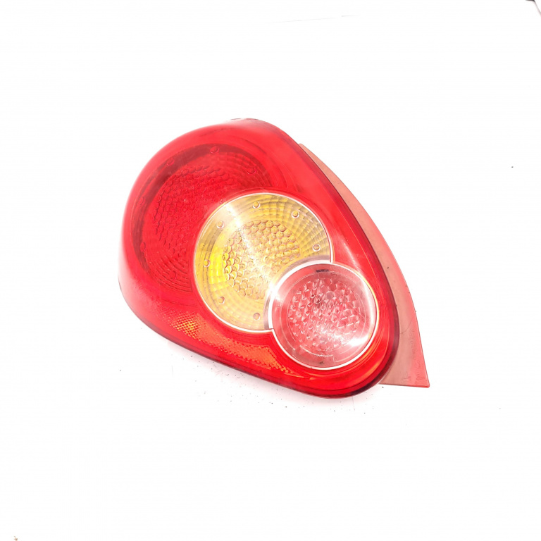 Lampa Stop Spate / Tripla Toyota Aygo 2005 > Caroserie Stanga E204036, 04036, 2A01Rs1 Al