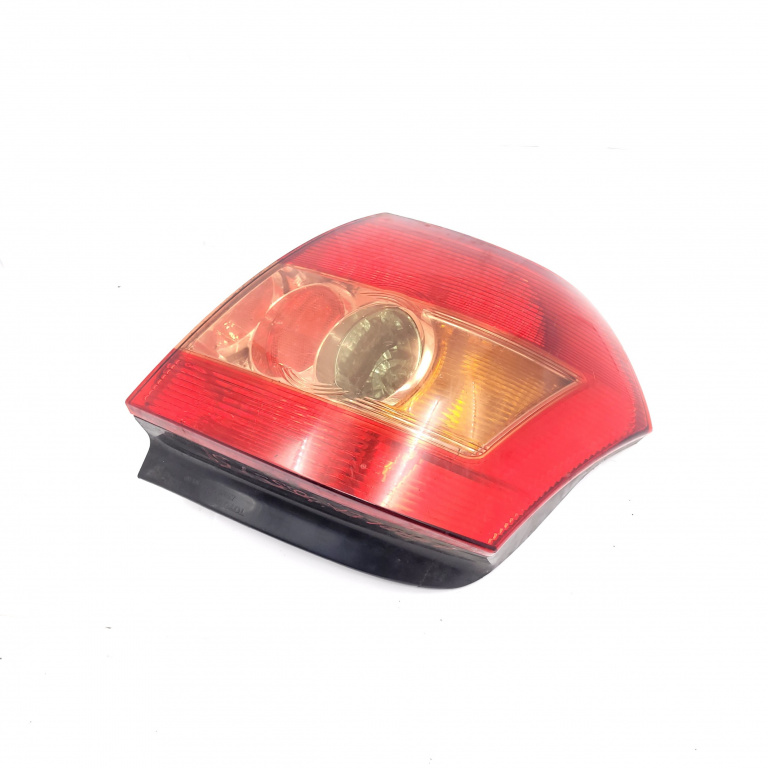 Lampa Stop Spate / Tripla Toyota Corolla 2001-2006 Caroserie Stanga 811600230C, 02100 Koito