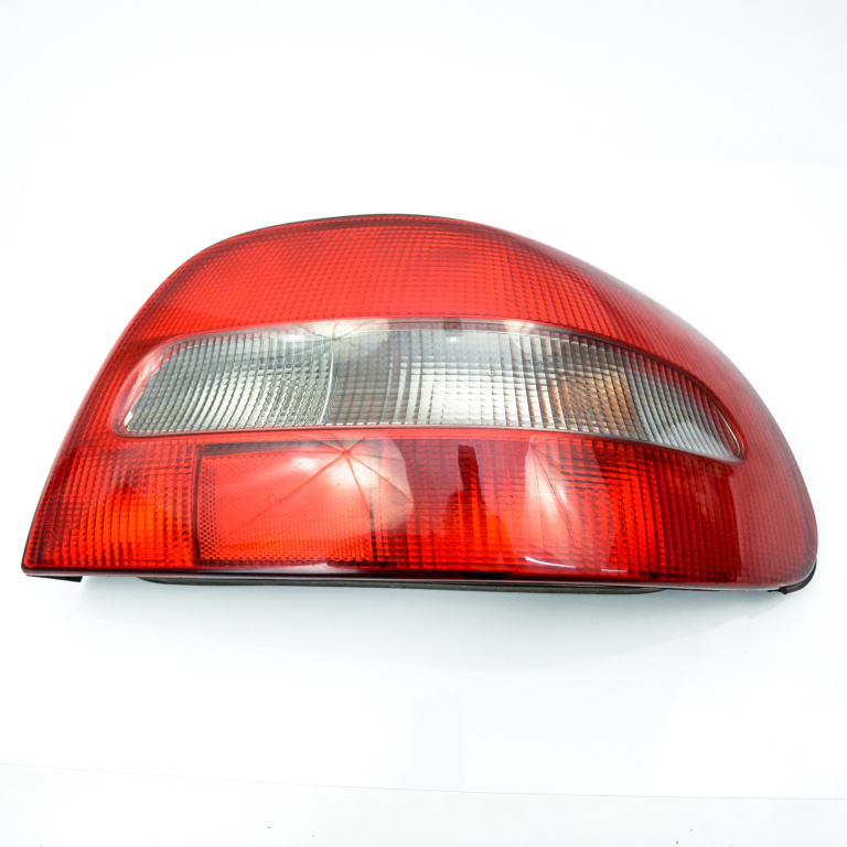 Lampa Stop Spate / Tripla Volvo C70 1 1998 - 2005 290202, 290222