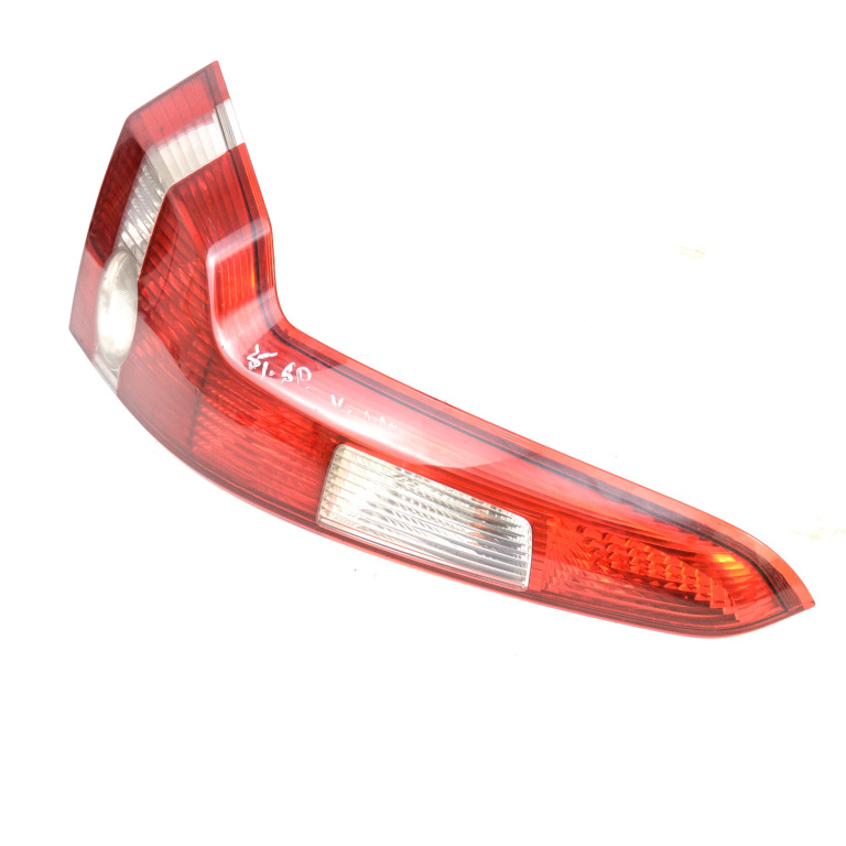 Lampa Stop Spate / Tripla Volvo V50 (Mw) 2004-2012 1.6 D D 4164 T Motorina Haion Stanga 30678749