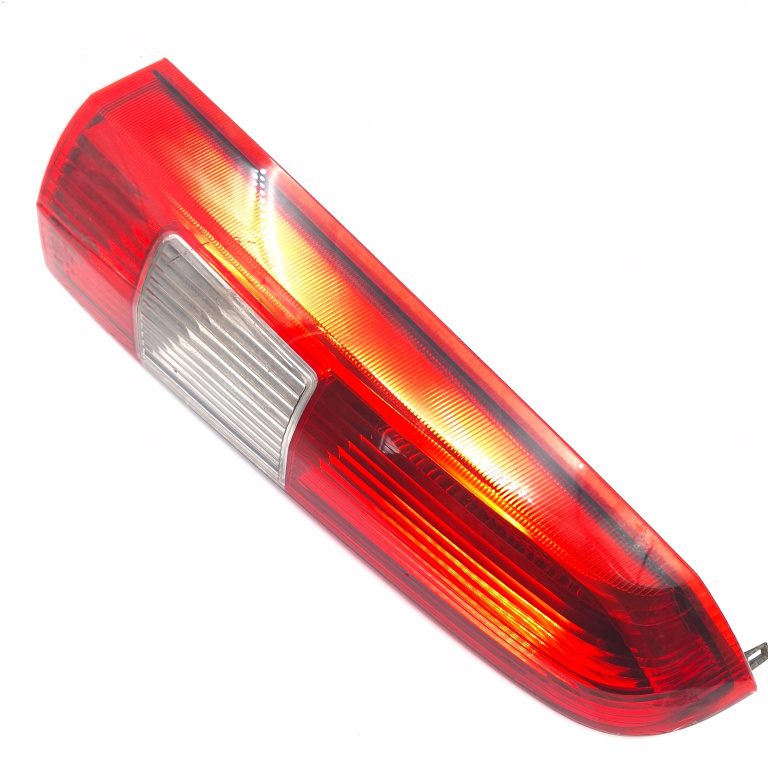 Lampa Stop Spate / Tripla Volvo V70 Mk 2 (Sw) 2000-2007 Stanga 9164493Ece, 9164493Usa, 9154493Gb Volvo