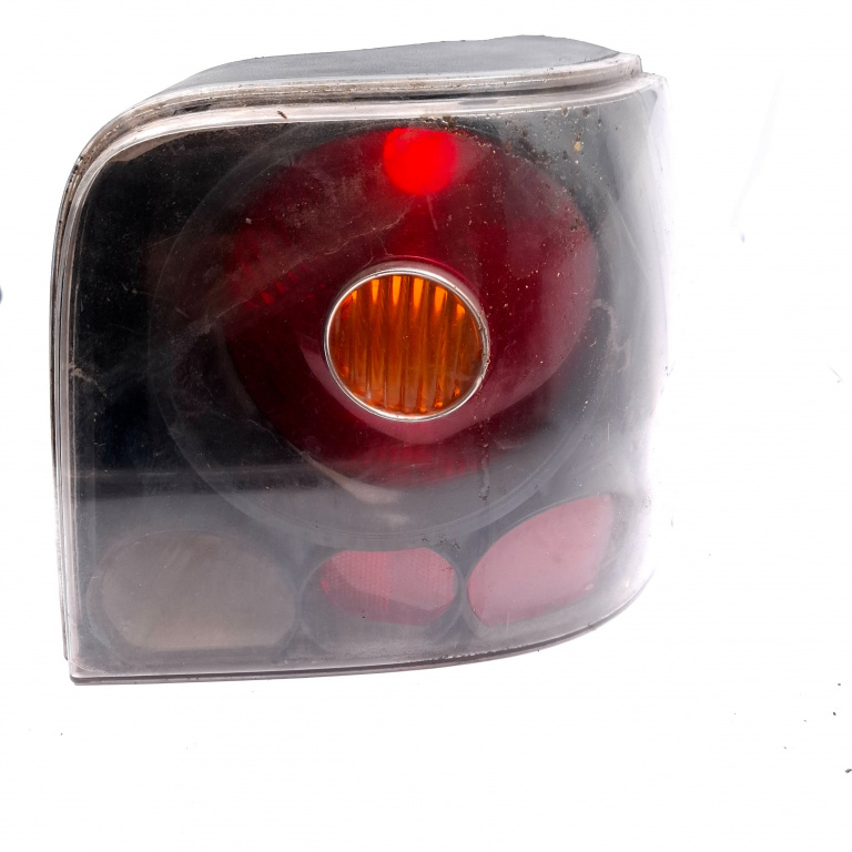 Lampa Stop Spate / Tripla Vw Golf 4 1997-2004 Caroserie Dreapta 16078000, 16078200, 16077800, 160782-00, 16078500