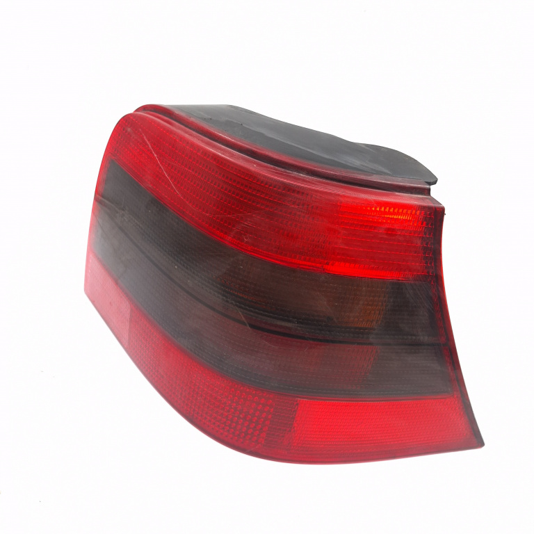 Lampa Stop Spate / Tripla Vw Golf 4 1997-2004 Dreapta 1J6945112S, 1J6 945 112 S, 1J6945112