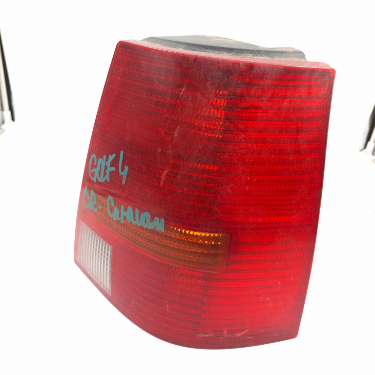 Lampa Stop Spate / Tripla Vw Golf 4 1997-2004 Caroserie Dreapta 1J9945075P, 1J9 945 075 P