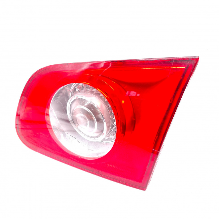 Lampa Stop Spate / Tripla Vw Passat B6 2005-2010 2.0 Fsi Bvy Benzina Caroserie Dreapta 3C994509406S, 1K6943259, 27440204, 3C994509406