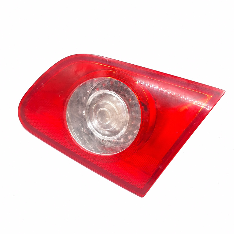 Lampa Stop Spate / Tripla Vw Passat B6 2005-2010 Haion Dreapta 3C994509408S, Zsb3C994509408S, 27440204