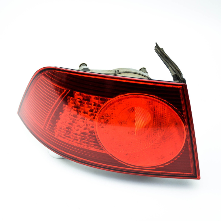 Lampa Stop Spate / Tripla Vw Phaeton (3D) 2002-2016 3.0 V6 Tdi 4Motion Cara Motorina 3D0945095F