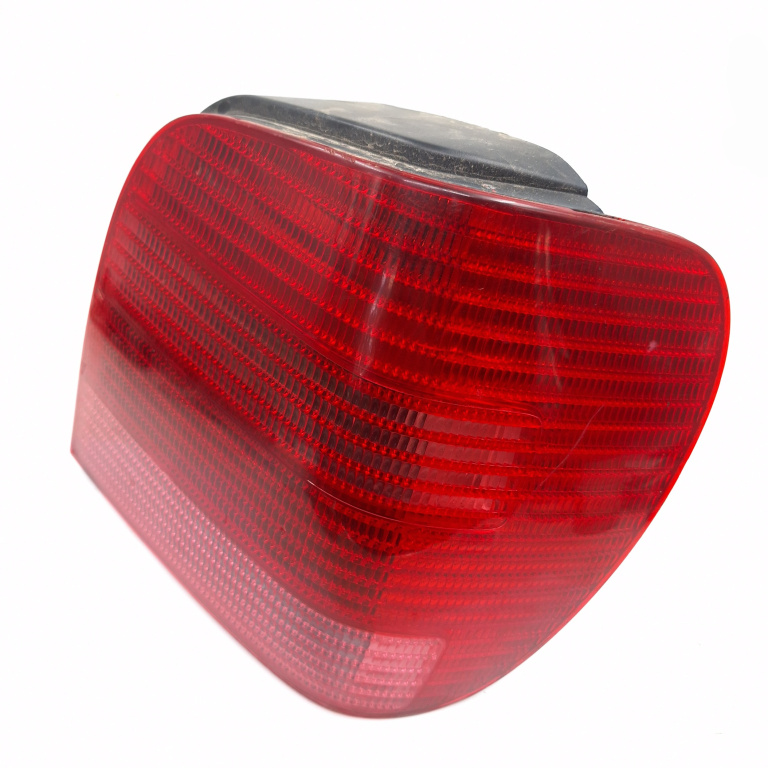 Lampa Stop Spate / Tripla Vw Polo (6N2) 1999-2001 Dreapta 6N0945096H, 6N0 945 096 H, 6N0945096, 6N0945257, 6N0 945 257