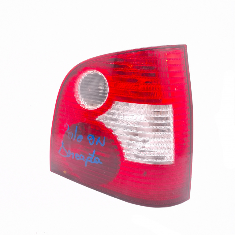 Lampa Stop Spate / Tripla Vw Polo (9N, 9N3) 2002-2010 Caroserie Dreapta 6Q6945258A, Py21W