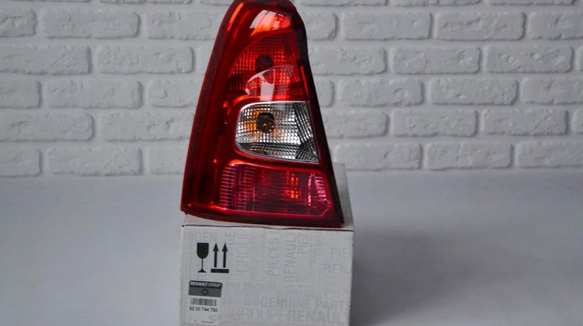 Lampa stop stanga Dacia Logan 2008-2012 NOUA 8200744760 OE