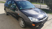 LAMPA / STOP STANGA HATCHBACK FORD FOCUS 1 FAB. 19...