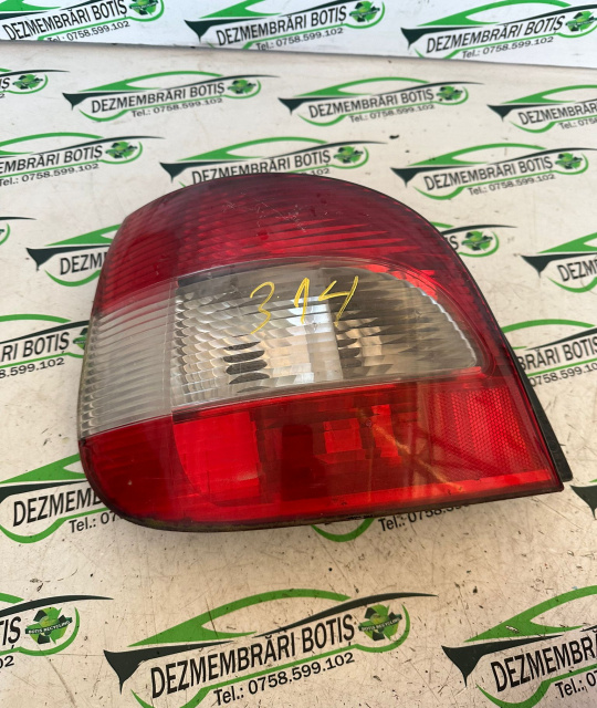 Lampa stop stanga pe aripa Renault Megane [facelift] [1999 - 2003] wagon 1.6 MT (107 hp)
