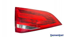 Lampa stop stanga pe capota portbagaj Audi A4 B8/8...