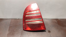 Lampa stop stanga Skoda Superb an 2006