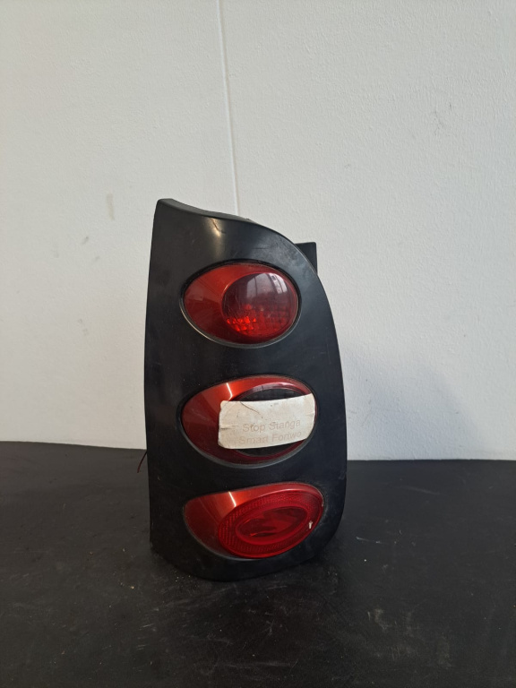 Lampa stop stanga Smart Four Two