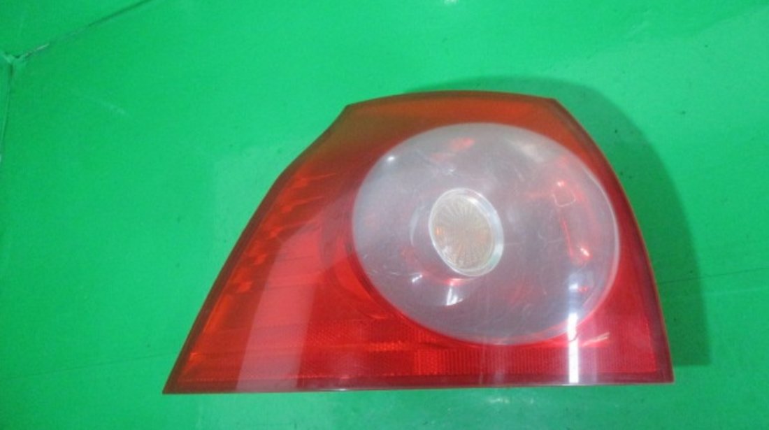 LAMPA / STOP STANGA VALEO COD 1K6945095G / 89032902 VW GOLF 5 FAB. 2003 - 2009 ⭐⭐⭐⭐⭐