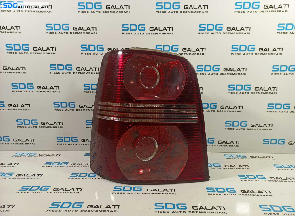 Lampa Stop Tripla Stanga Volkswagen Touran 1T2 2003 - 2010 [L1862]