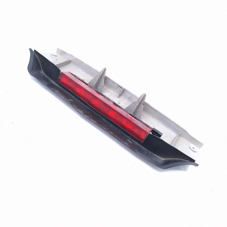 Lampa Suplimentara / Stop Frana Ford Mondeo Mk 3 2000-2007 E47573, S302E4