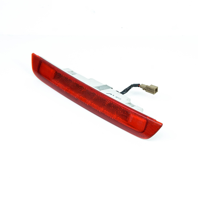 Lampa Suplimentara / Stop Frana Renault KOLEOS (HY) 2007 - 2016 Motorina 26590JY00A