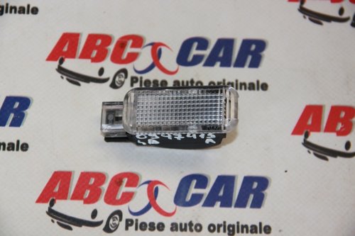 Lampa torpedou Audi Q7 4L 2005-2015 Cod: 4B0947415A