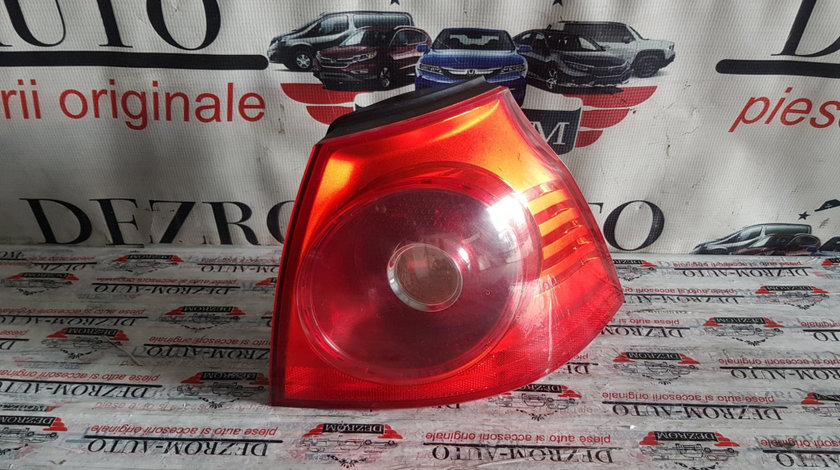 Lampa / tripla dreapta caroserie (exterior) VW Golf 5 Hatchback cod piesa : 1K6945096P