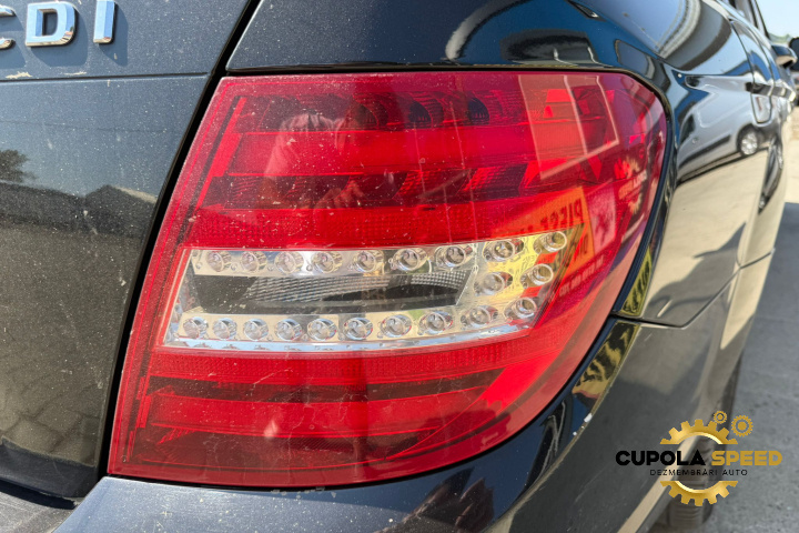 Lampa / Tripla stop dreapta Break Mercedes-Benz C-Class W204/S204/C204 [facelift] [2011 - 2015]