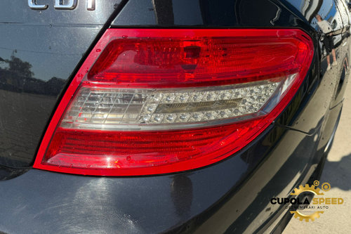 Lampa / Tripla stop dreapta Mercedes-Benz C-Class W204/S204 [2007 - 2012]