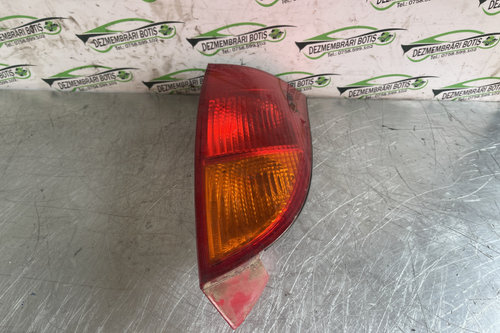 Lampa / Tripla stop dreapta pe aripa 1M5113404AL / 1M51-13404-AL Ford Focus [1998 - 2004] Hatchback ...