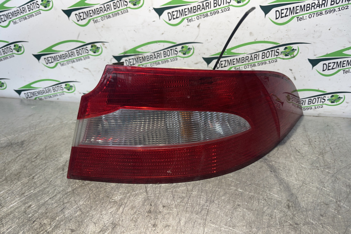 Lampa / Tripla stop dreapta pe aripa 3T5945096 Skoda Superb 2 [2008 - 2013] Liftback