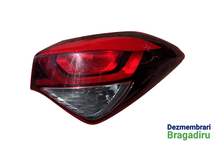 Lampa / Tripla stop dreapta pe aripa Atentie are un colt spart !!!! Cod: 92402-C8000 92402-C8000 Hyundai i20 2 (GB) [2014 - 2020] Hatchback - 5 usi 1.2 MT (84 hp) Cod motor: G4LA-6