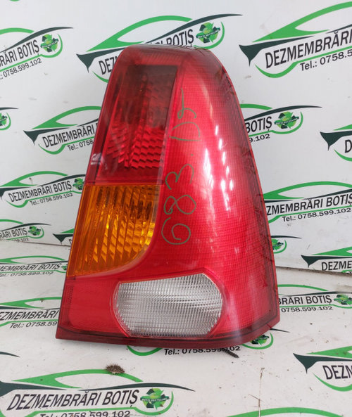 Lampa / Tripla stop dreapta pe aripa Dacia Logan [2004 - 2008] Sedan 1.5 dci MT (65hp)