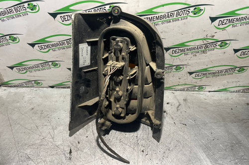 Lampa / Tripla stop dreapta pe aripa Mercedes-Benz Vito W638 [1996 - 2003] Minivan 108 CDI MT (82 hp...