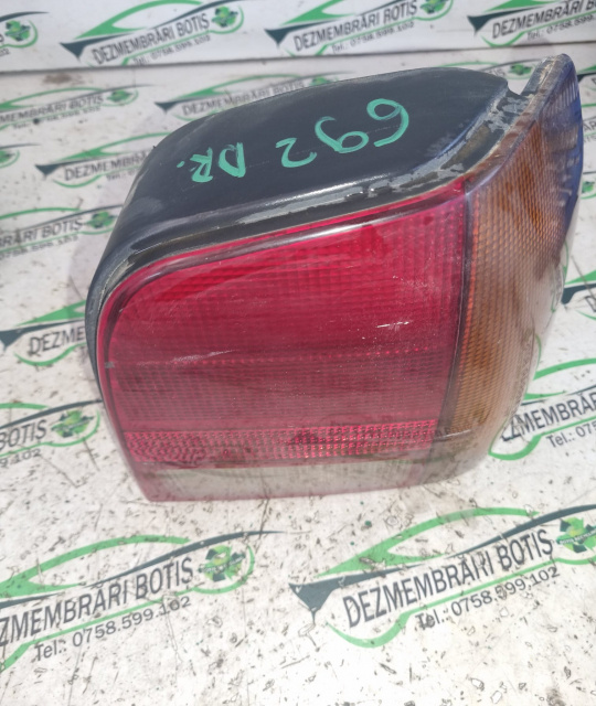 Lampa / Tripla stop dreapta pe aripa Volkswagen VW Polo 3 6N [1994 - 2001] Hatchback 3-usi 1.0 MT (50 hp)