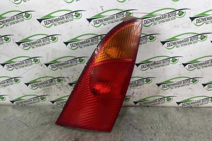 Lampa / Tripla stop dreapta pe aripa XS4113404AD / XS41-13404-AD Ford Focus [1998 - 2004] wagon 5-usi 1.6 MT (101 hp)