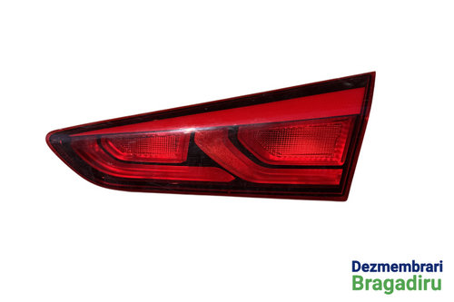 Lampa / Tripla stop dreapta pe haion Cod: 92404-C8000 92404-C8000 Hyundai i20 2 (GB) [2014 - 2020] H...